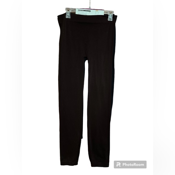 NWT 3-Pack Ankle Length Capris - Picture 5 of 7